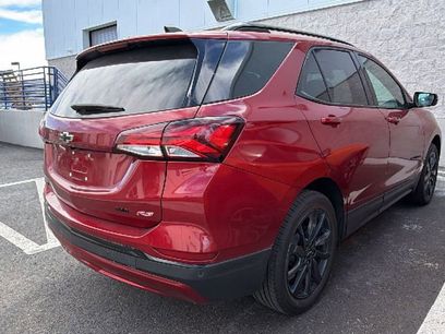 Used 2024 Chevrolet Equinox RS