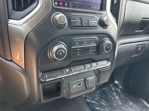 Used 2020 Chevrolet Silverado 1500 LT RWD image 31