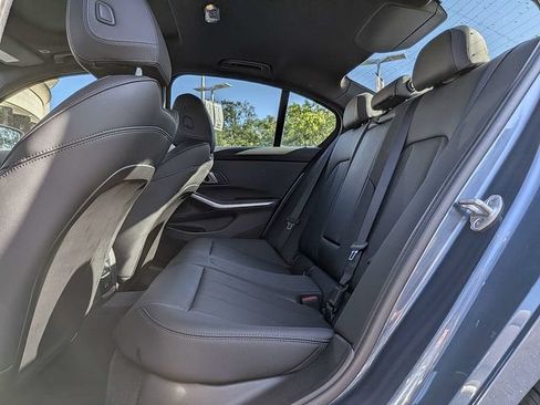 Used 2025 BMW 330i Sedan RWD image 12