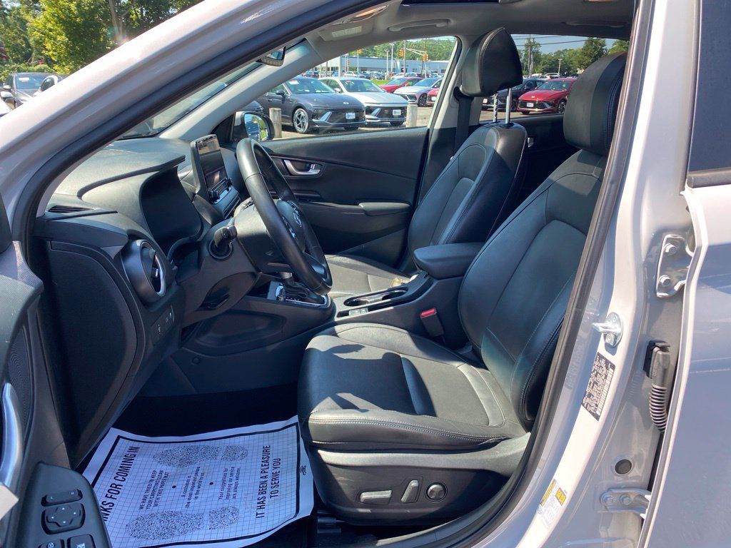 Certified 2023 Hyundai Kona Limited AWD/4WD image 13