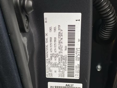 Used 2021 Toyota Tundra Limited w/ Limited Premium Package image 28