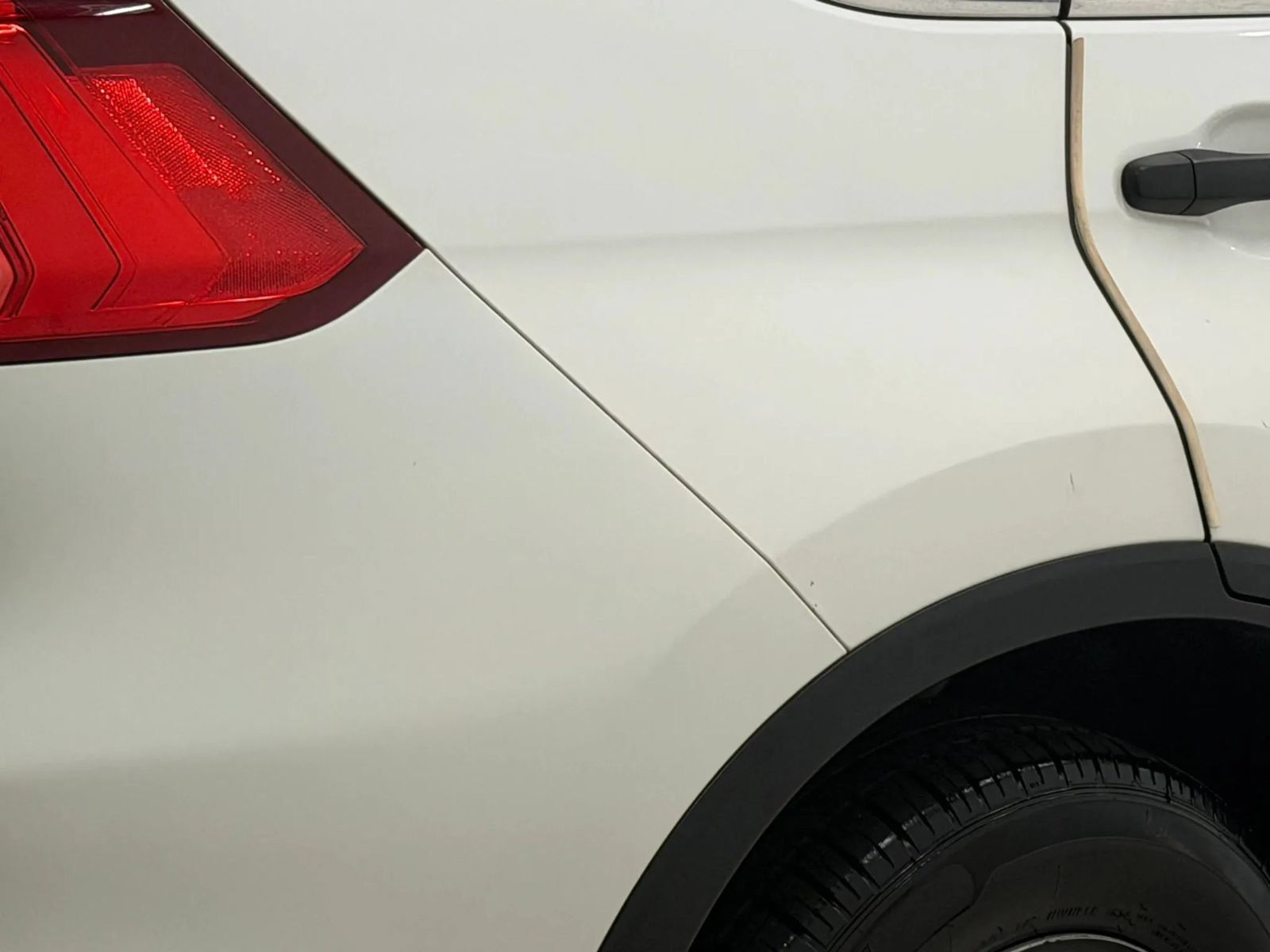 Used 2016 Honda CR-V LX image 10
