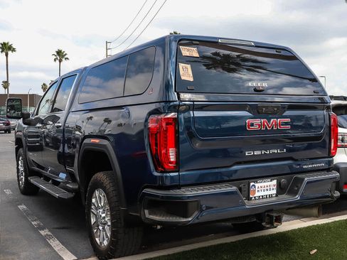 Used 2020 GMC Sierra 2500 Denali image 5