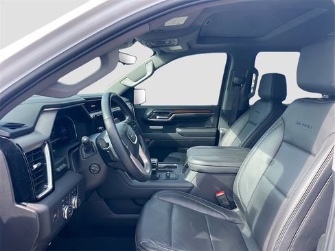 Used 2024 GMC Sierra 1500 Denali w/ Denali Reserve Package image 11