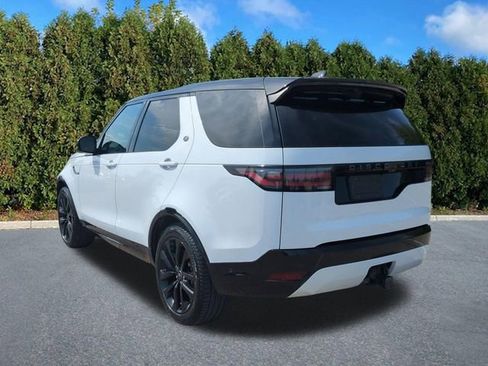 Used 2024 Land Rover Discovery Dynamic SE AWD/4WD image 6