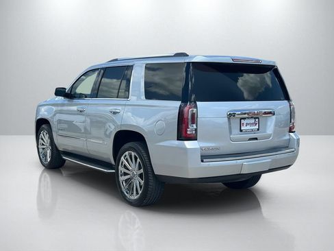 Used 2017 GMC Yukon Denali RWD image 7