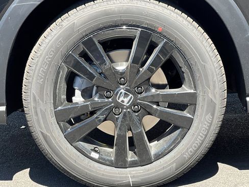 Used 2026 Honda HR-V Sport image 33