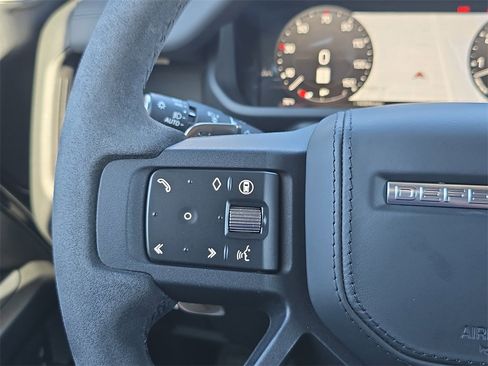 Certified 2024 Land Rover Defender 130 V8 image 18