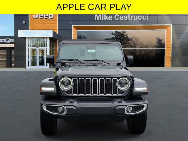 Used 2024 Jeep Wrangler Unlimited Sahara AWD/4WD image 2