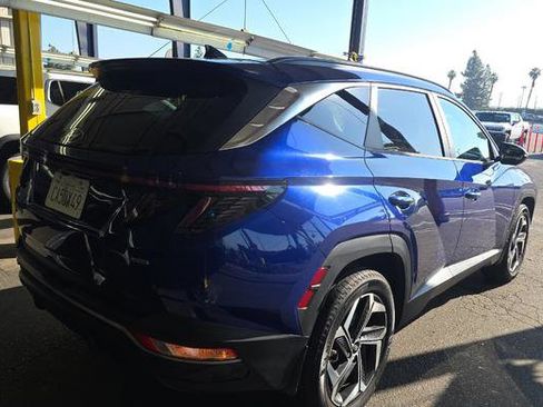 Used 2022 Hyundai Tucson SEL w/ Convenience + Premium Package image 3