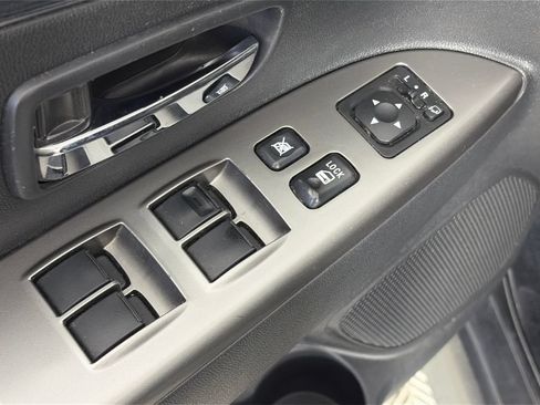 Used 2020 Mitsubishi Outlander Sport SE AWD/4WD image 24