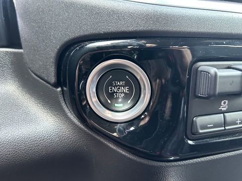 Used 2022 GMC Sierra 1500 SLT w/ SLT Premium Plus Package image 15