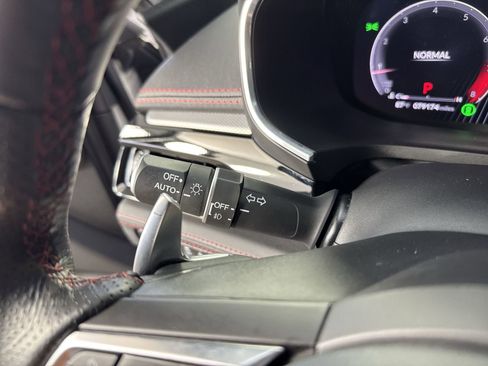 Used 2023 Acura MDX A-Spec image 15