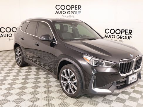 Used 2023 BMW X1 xDrive28i w/ Convenience Package AWD/4WD image 1
