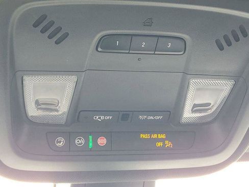 Used 2023 Chevrolet Traverse RS w/ LPO, Floor Liner Package FWD image 21