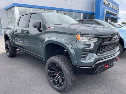 New 2025 Chevrolet Silverado 1500 LT Trail Boss w/ Convenience Package II