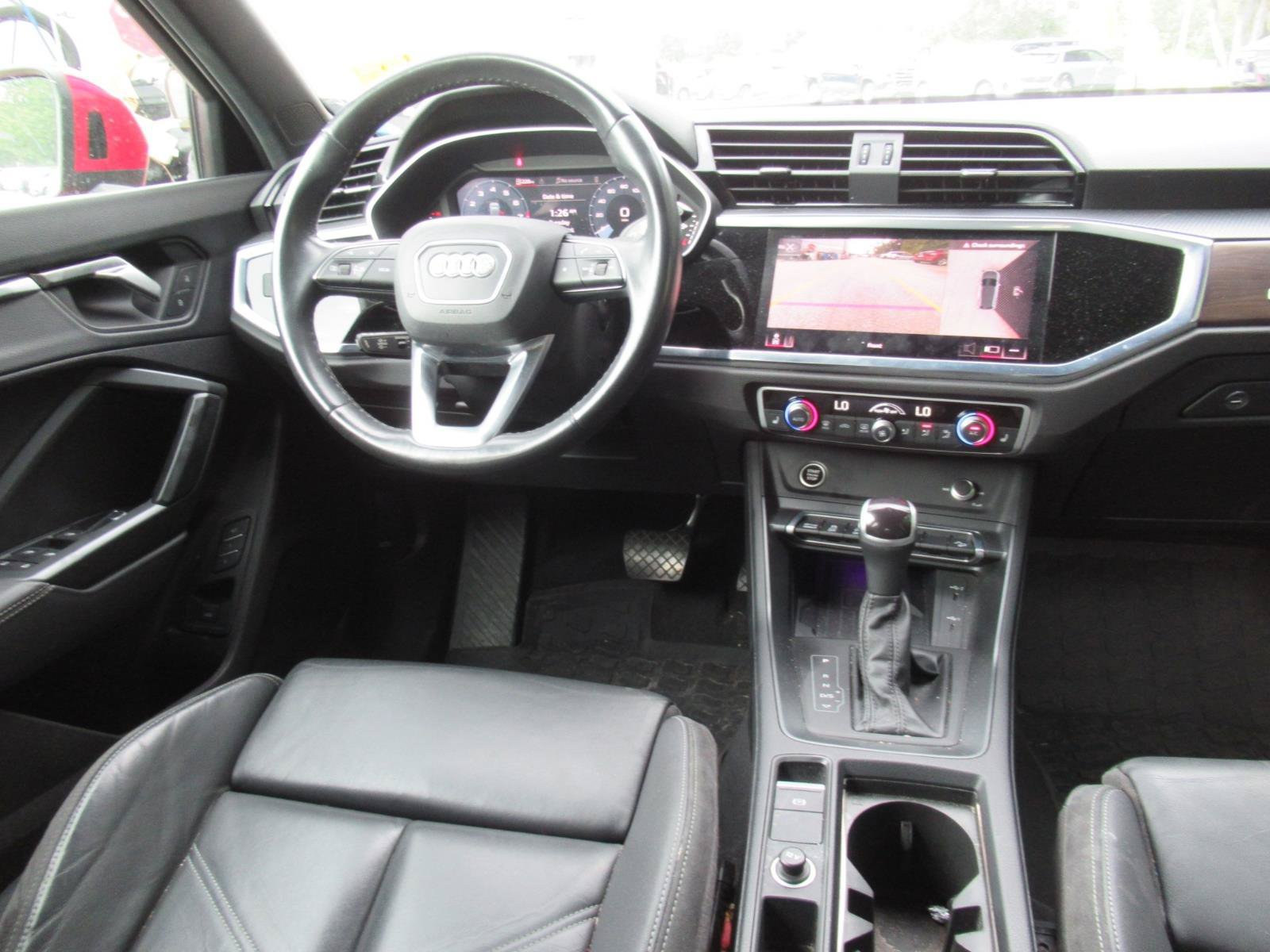 Used 2023 Audi Q3 2.0T Premium Plus w/ Premium Plus Package AWD/4WD image 10
