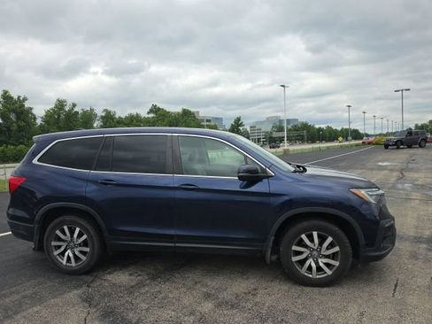 Used 2020 Honda Pilot EX image 2