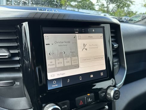 New 2026 RAM 1500 Express AWD/4WD image 13