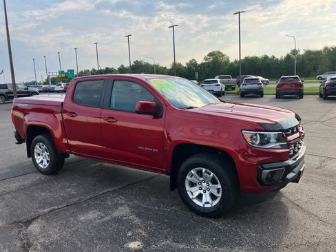 Used 2021 Chevrolet Colorado LT w/ LT Convenience Package AWD/4WD image 4