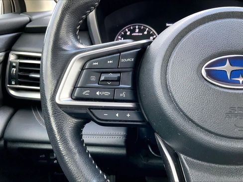 Used 2023 Subaru Outback Limited image 23