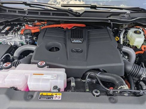 New 2026 Toyota Tundra Limited AWD/4WD image 15