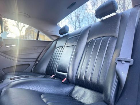 Used 2010 Mercedes-Benz CLS 550 image 19