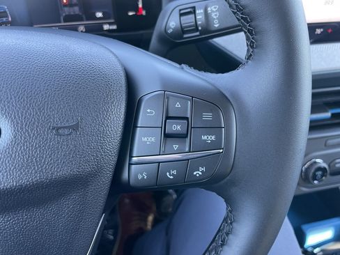 New 2025 Ford Maverick XLT w/ XLT Luxury Package image 23