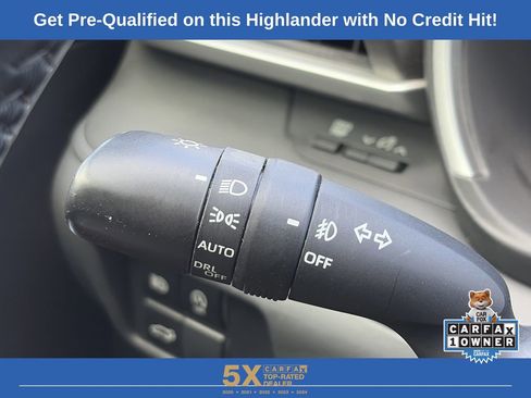 Used 2023 Toyota Highlander XLE image 20