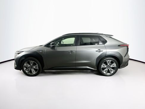 Used 2023 Subaru Solterra AWD image 4
