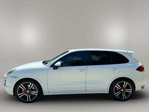 Used 2013 Porsche Cayenne GTS AWD/4WD image 5
