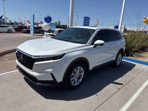 Used 2024 Honda CR-V EX-L image 2