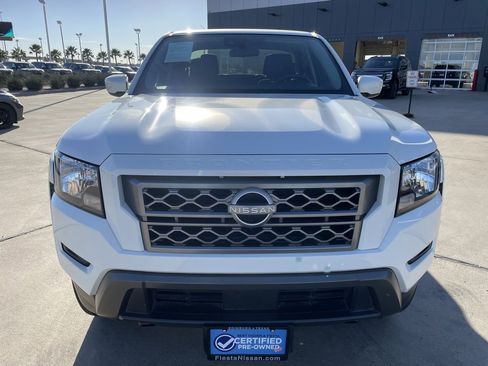 Certified 2024 Nissan Frontier SV image 7