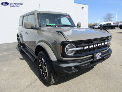 Certified 2025 Ford Bronco Outer Banks AWD/4WD image 12