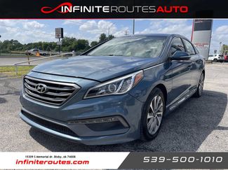 Used 2017 Hyundai Sonata Sport image 1