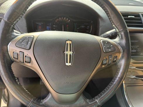 Used 2015 Lincoln MKX AWD w/ Equipment Group 102A image 13