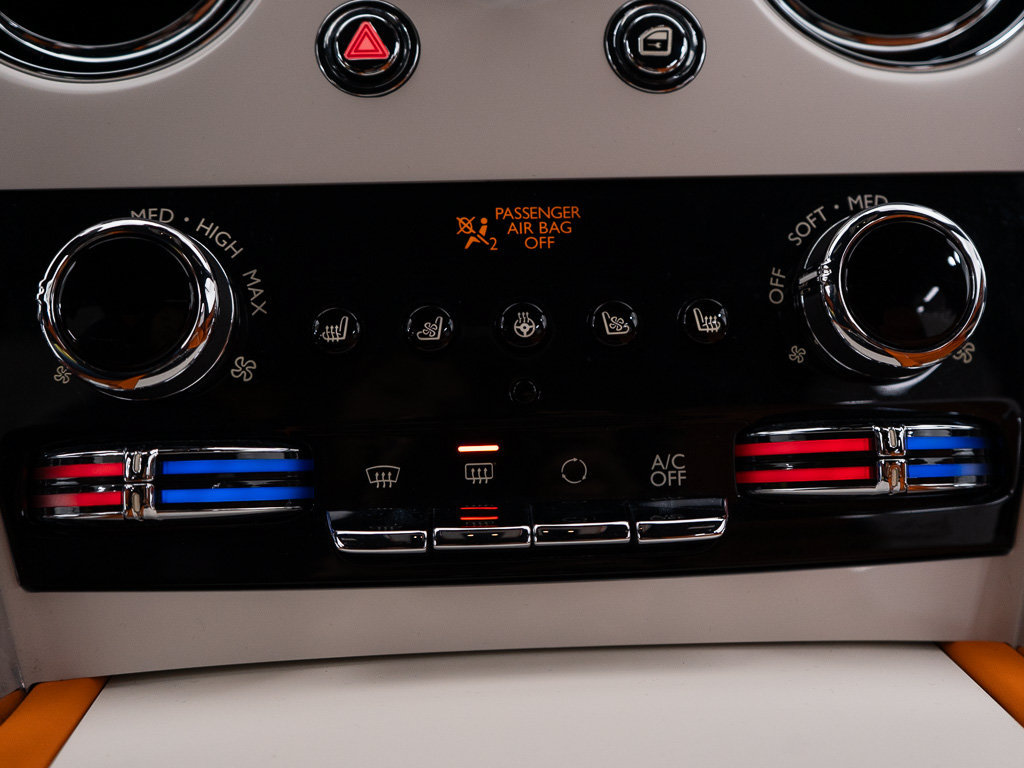 Certified 2023 Rolls-Royce Cullinan AWD/4WD image 42