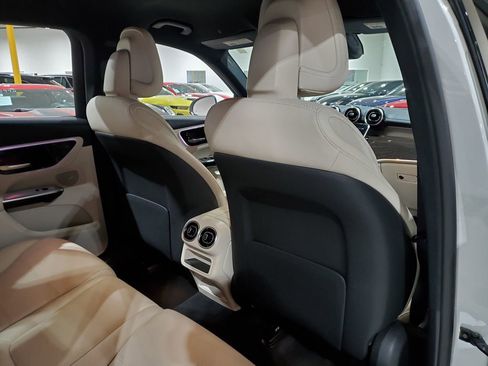 Used 2023 Mercedes-Benz GLC 300 image 21