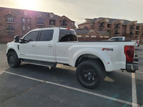 Used 2022 Ford F350 Lariat w/ Lariat Ultimate Package image 4