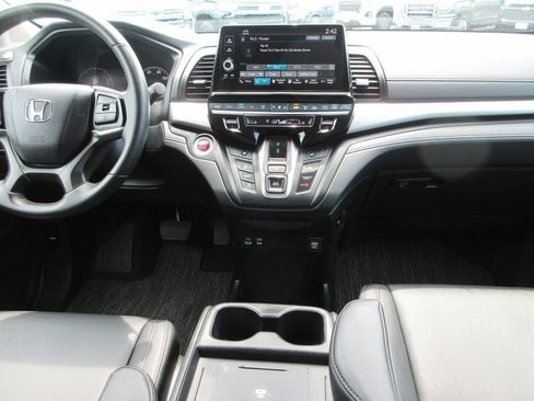 Used 2025 Honda Odyssey EX-L image 14
