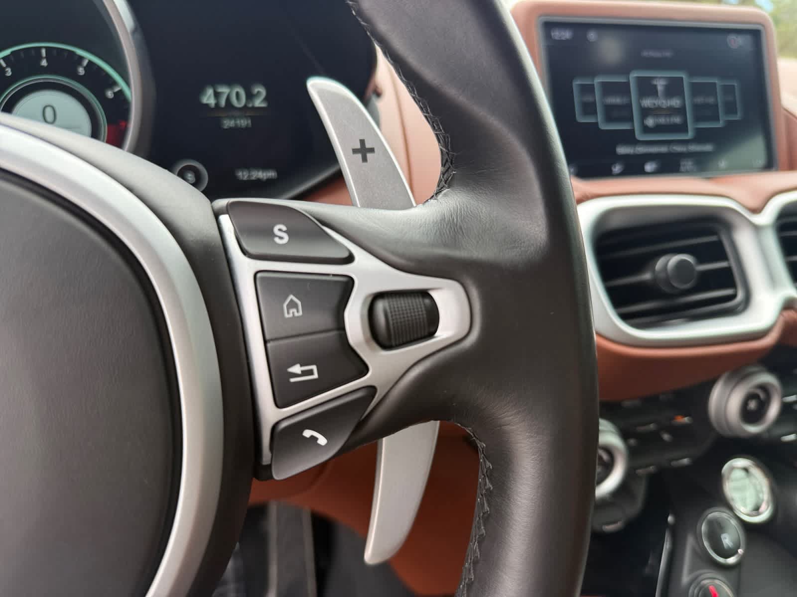 Used 2019 Aston Martin V8 Vantage Coupe RWD image 21