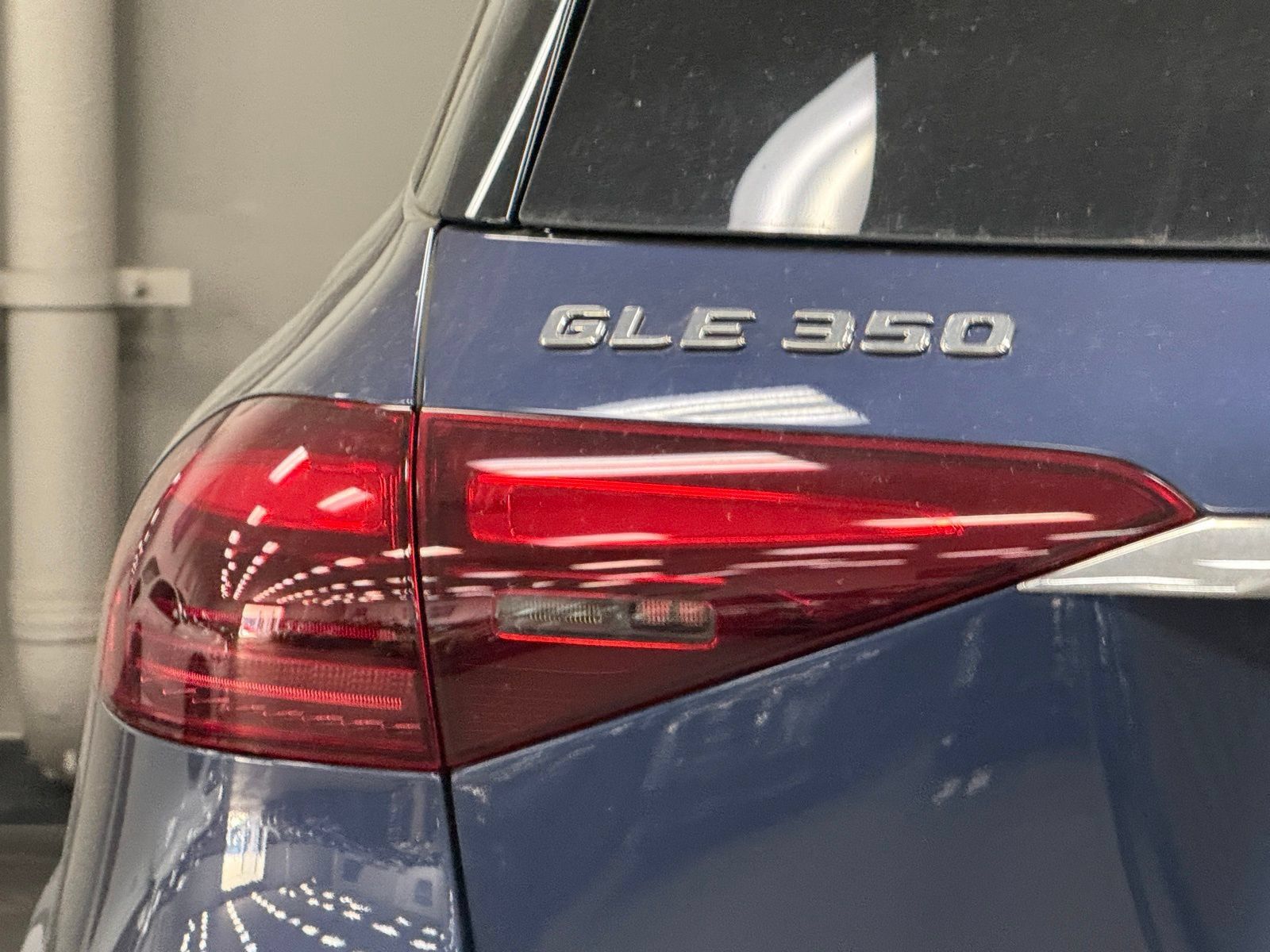 Used 2025 Mercedes-Benz GLE 350 4MATIC image 11