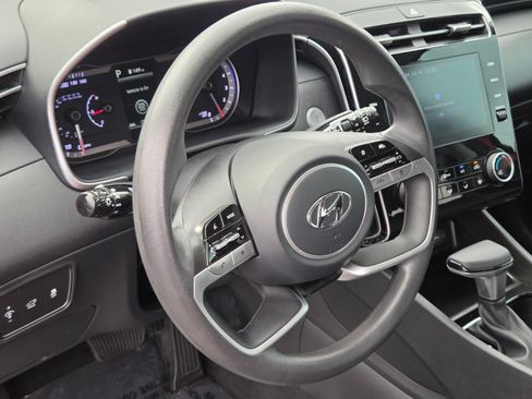Used 2023 Hyundai Tucson SEL FWD image 18