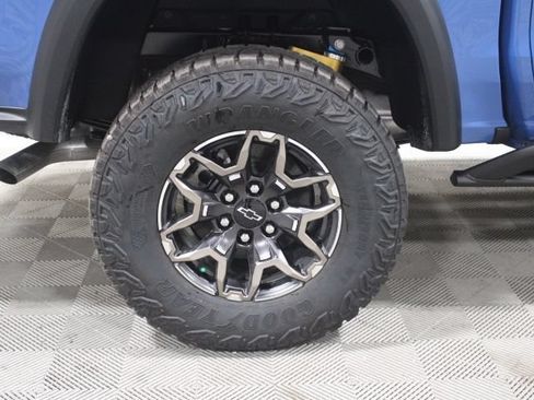 New 2026 Chevrolet Colorado ZR2 w/ Off-Road Front Bumper Package AWD/4WD image 43