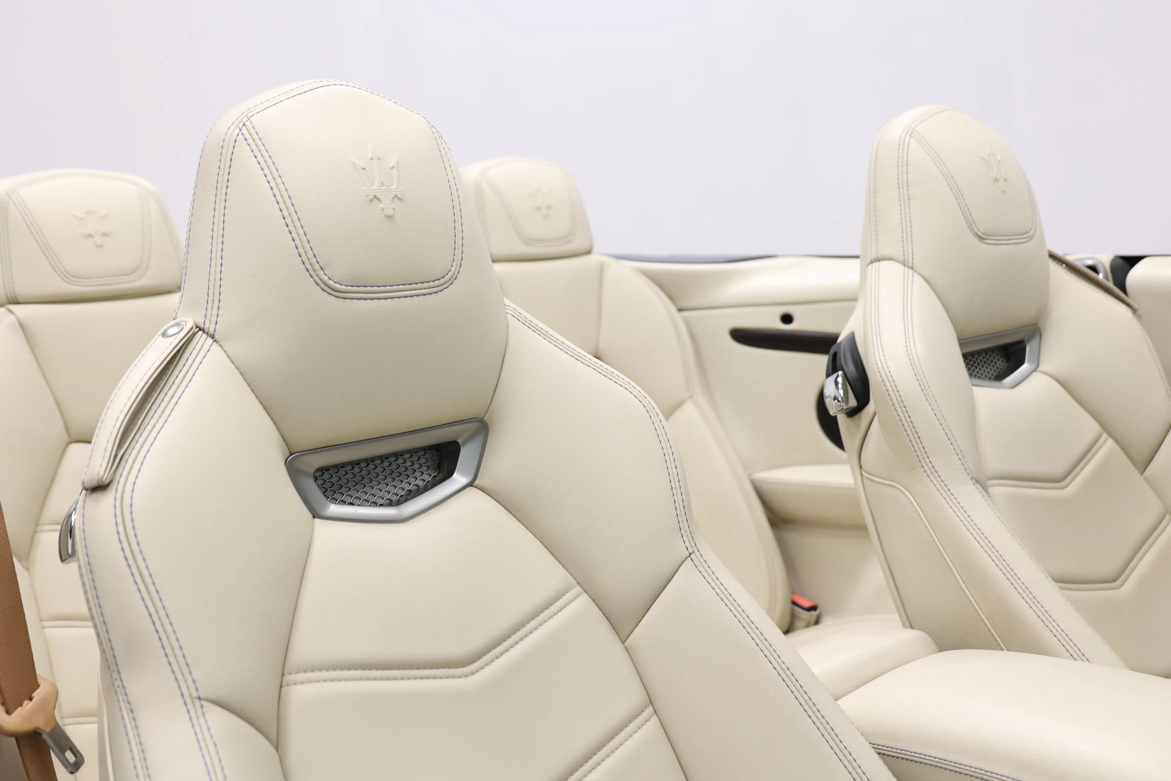 Used 2018 Maserati GranTurismo Sport RWD image 81