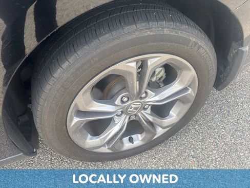 Used 2024 Honda Accord EX image 6