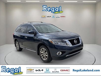 Used 2015 Nissan Pathfinder SV