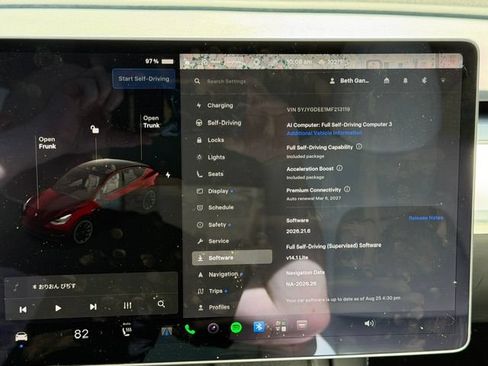 Used 2021 Tesla Model Y Long Range AWD/4WD image 4