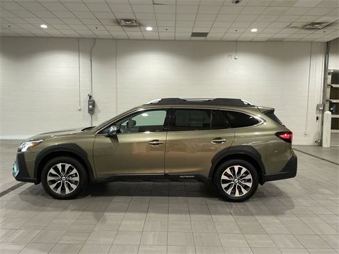 Certified 2025 Subaru Outback Touring XT w/ Popular Package #2 image 2