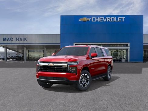 New 2026 Chevrolet Suburban LS RWD image 8
